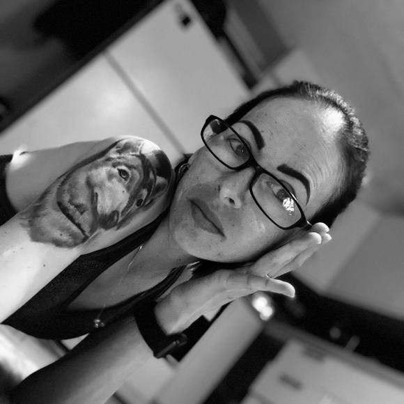 Meet your Posher, Yoanet - Picture 1 of 1